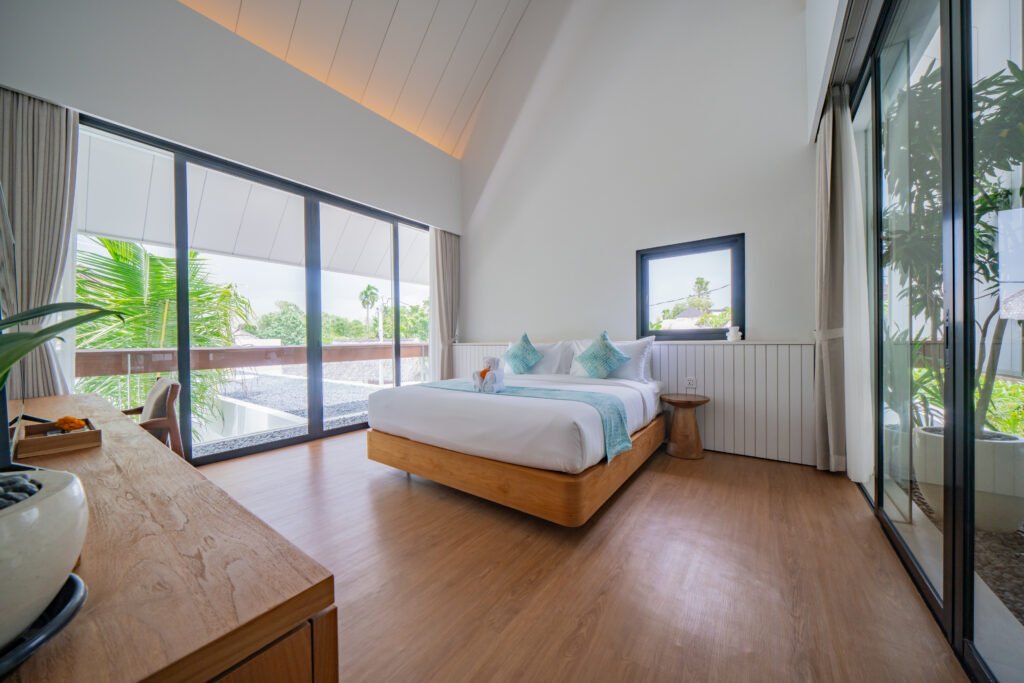 villa-shanaya-pererenan-bedroom-wide-window